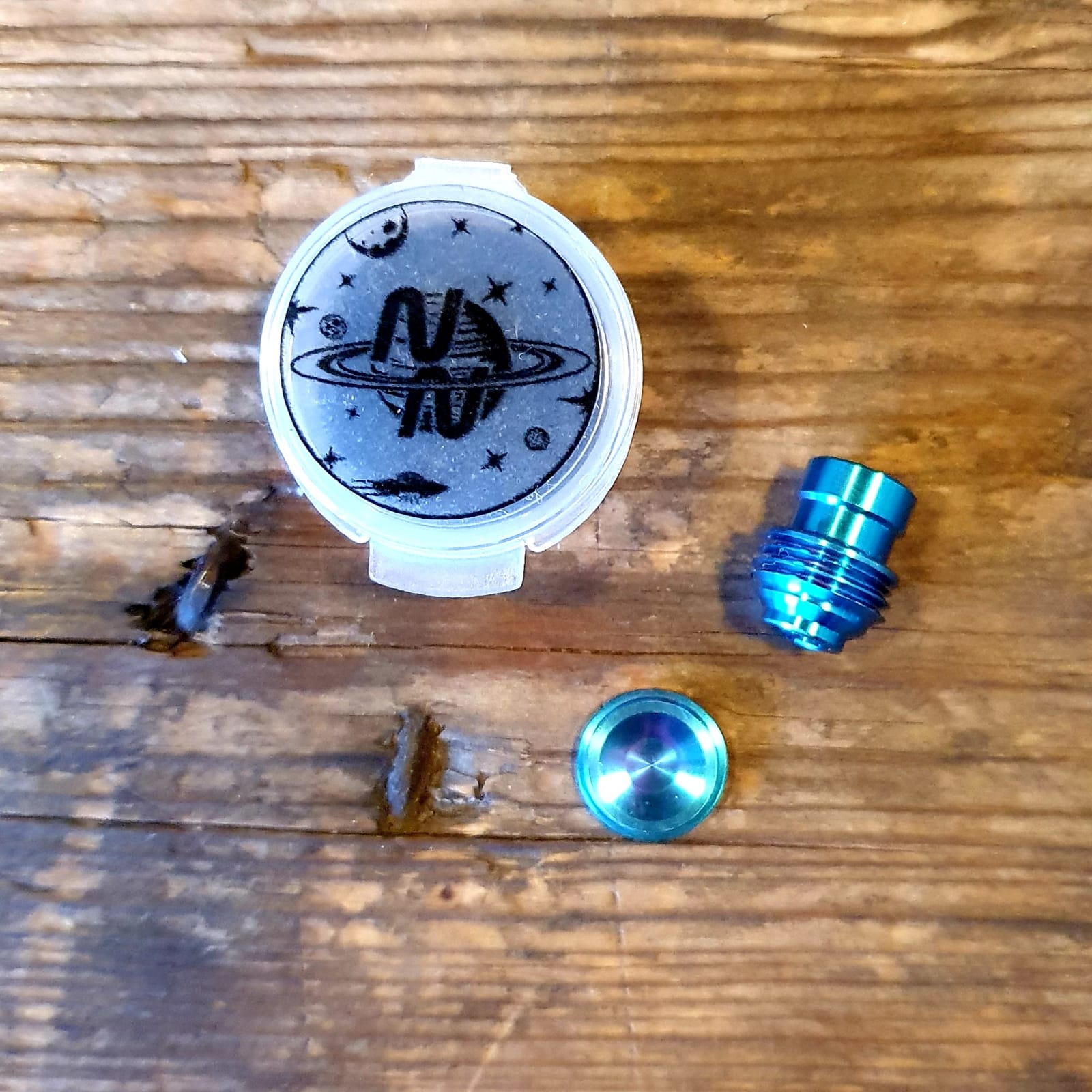 Titanium WARP Pipe Tip and Button Set by Never Normal – Cheeky Vape Co.