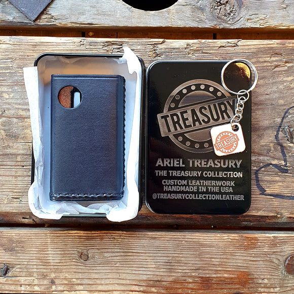 Treasury Collection Dot Aio Leather case